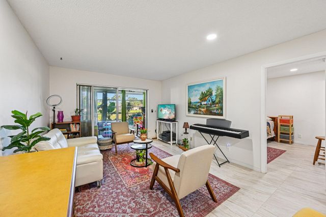 107 Lake Olive Drive, West Palm Beach, FL 33411