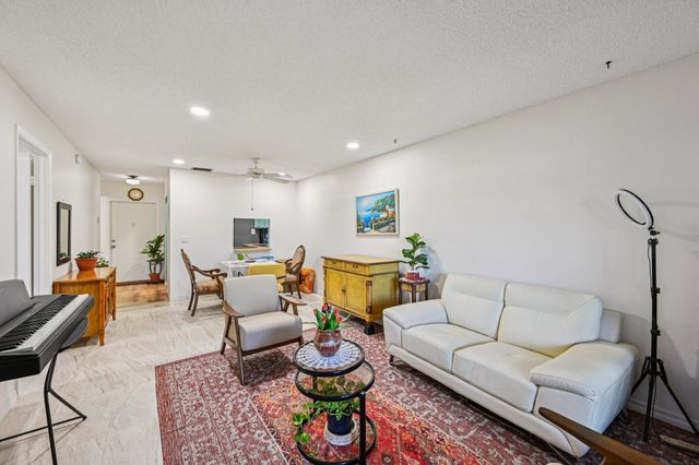 107 Lake Olive Drive, West Palm Beach, FL 33411