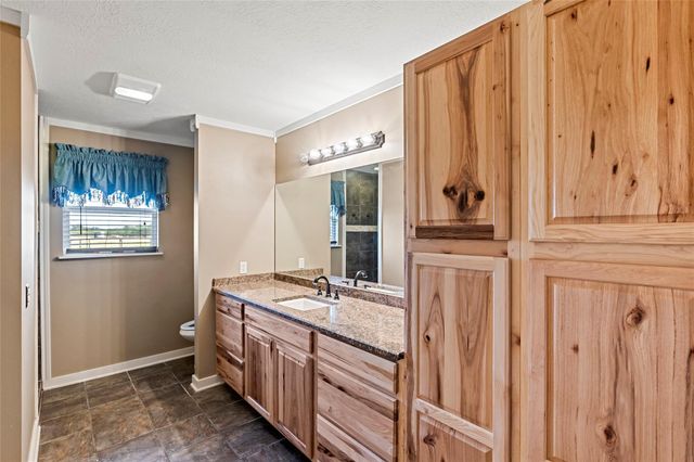 26983 County Road 115, Bedias, TX 77831