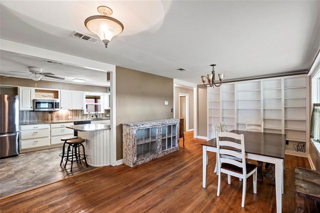 26983 County Road 115, Bedias, TX 77831