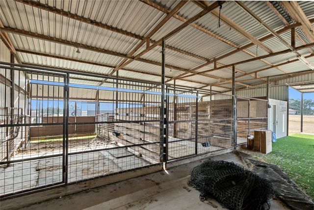 26983 County Road 115, Bedias, TX 77831