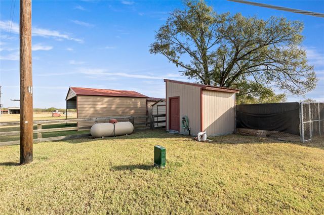 26983 County Road 115, Bedias, TX 77831
