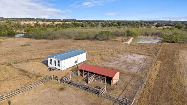 26983 County Road 115, Bedias, TX 77831