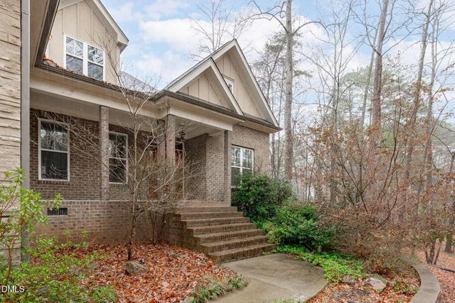 121 Freedom Trail, Chapel Hill, NC 27516