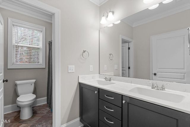 121 Freedom Trail, Chapel Hill, NC 27516