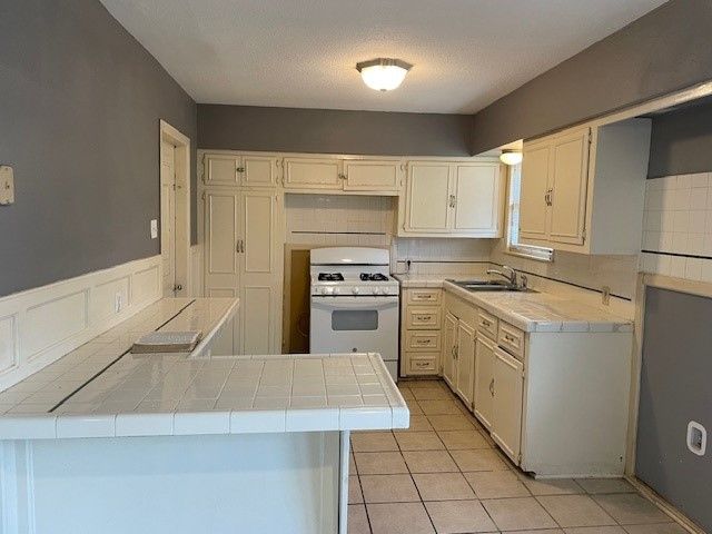 1038 Zarsky Dr, Corpus Christi, TX 78412