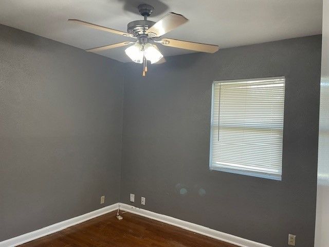 1038 Zarsky Dr, Corpus Christi, TX 78412