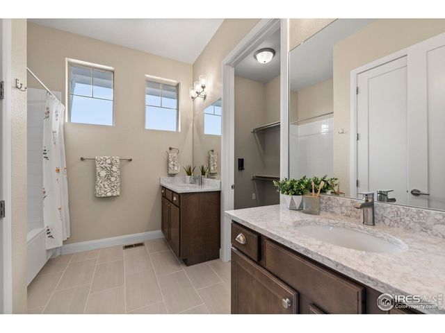 965 Quarry Cir, Erie, CO 80516