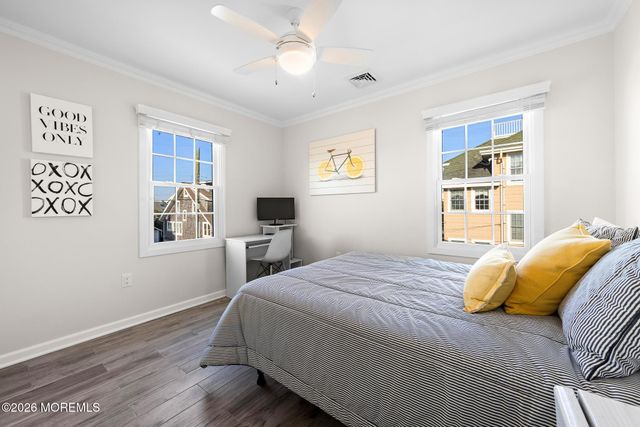 6 E 51st Street, Long Beach Twp, NJ 08008