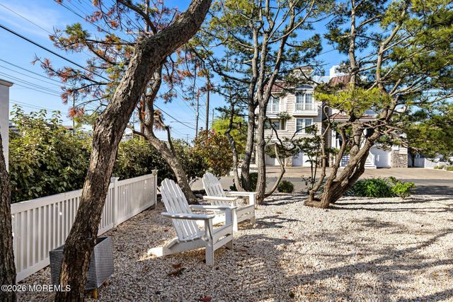 6 E 51st Street, Long Beach Twp, NJ 08008