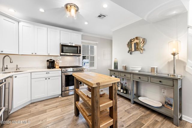 6 E 51st Street, Long Beach Twp, NJ 08008
