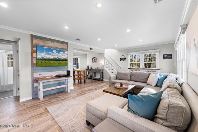 6 E 51st Street, Long Beach Twp, NJ 08008