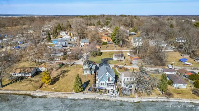 26089 W Calhoun Avenue, Antioch, IL 60002