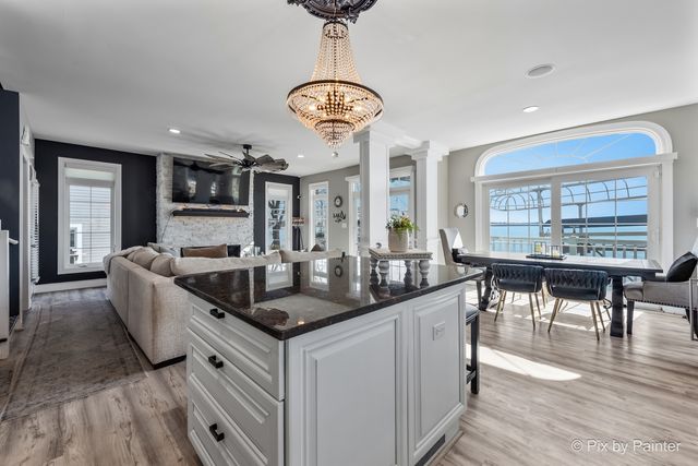 26089 W Calhoun Avenue, Antioch, IL 60002