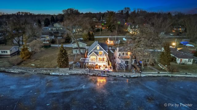 26089 W Calhoun Avenue, Antioch, IL 60002