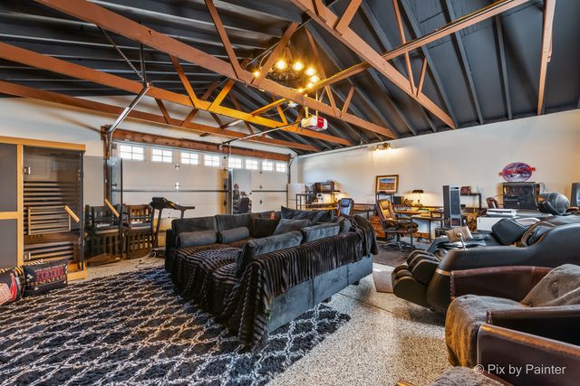 26089 W Calhoun Avenue, Antioch, IL 60002