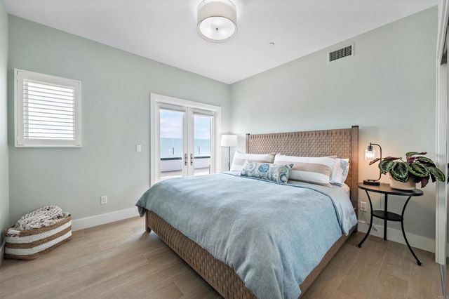 1110 Solana Drive, Del Mar, CA 92014