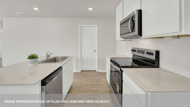 1213 Ariel Court, New Braunfels, TX 78130