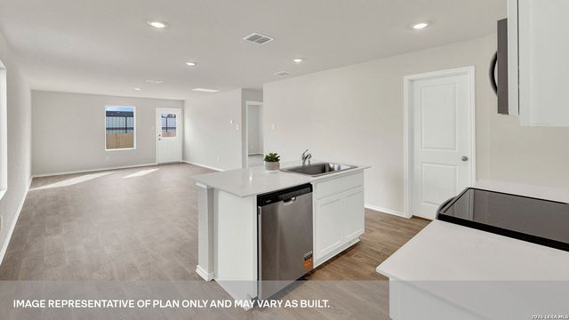 1213 Ariel Court, New Braunfels, TX 78130