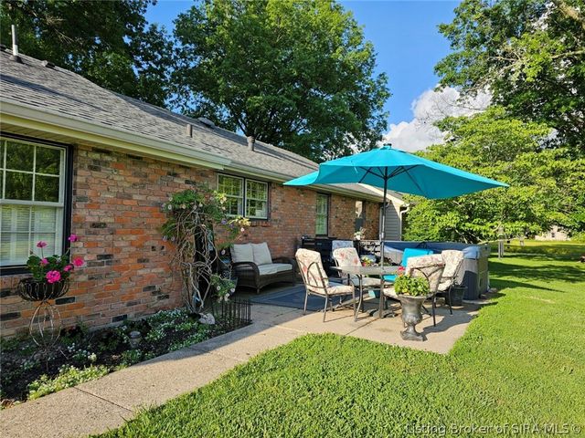 317 Meadow Lane, Madison, IN 47250