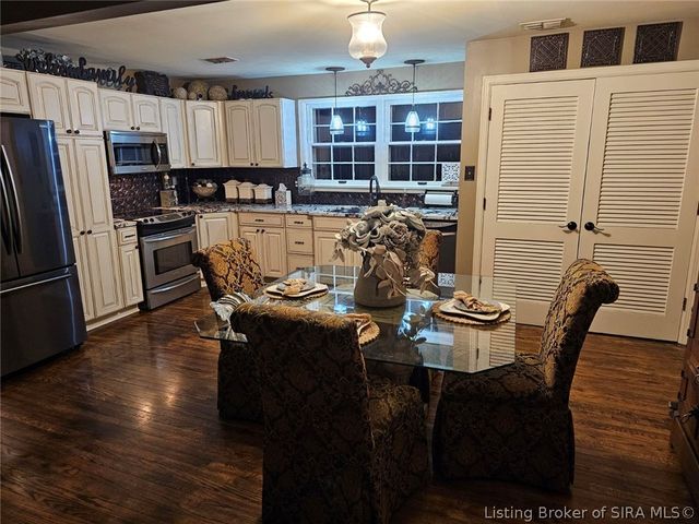 317 Meadow Lane, Madison, IN 47250