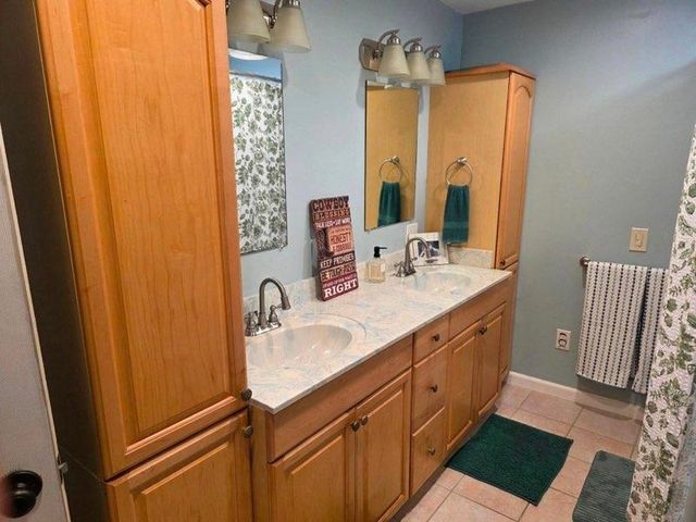 1417 E Weidman Road, Rosebush, MI 48878