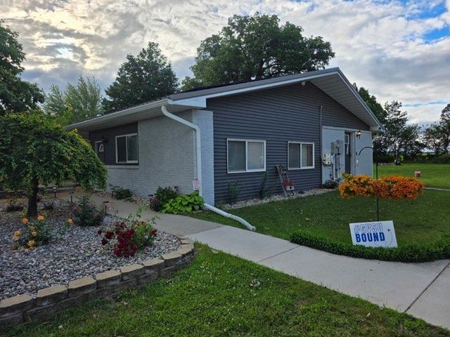 1417 E Weidman Road, Rosebush, MI 48878