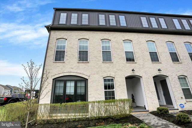 3145 GROVE CT, Mechanicsburg, PA 17055