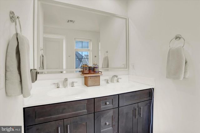3145 GROVE CT, Mechanicsburg, PA 17055