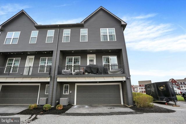 3145 GROVE CT, Mechanicsburg, PA 17055