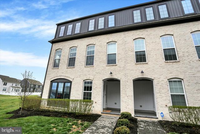 3145 GROVE CT, Mechanicsburg, PA 17055