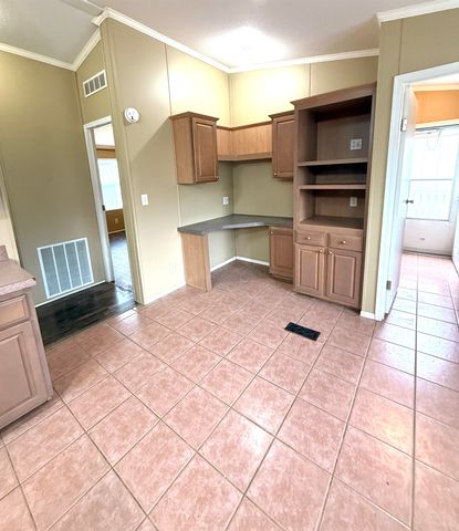 610 Ash, Harper, KS 67058