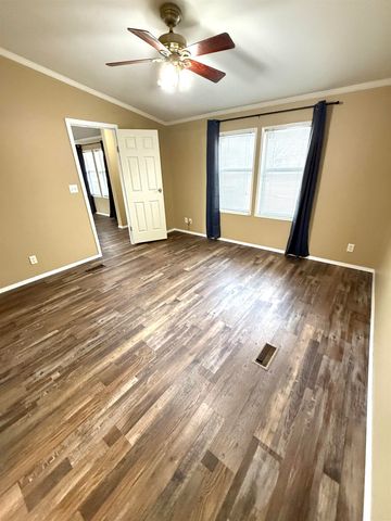 610 Ash, Harper, KS 67058