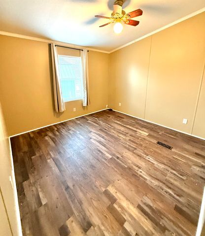 610 Ash, Harper, KS 67058