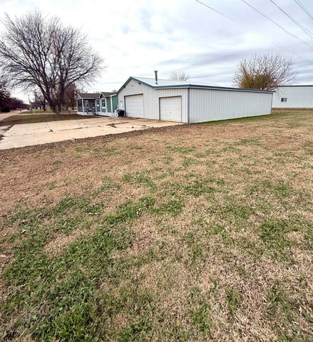 610 Ash, Harper, KS 67058