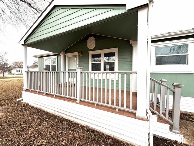 610 Ash, Harper, KS 67058