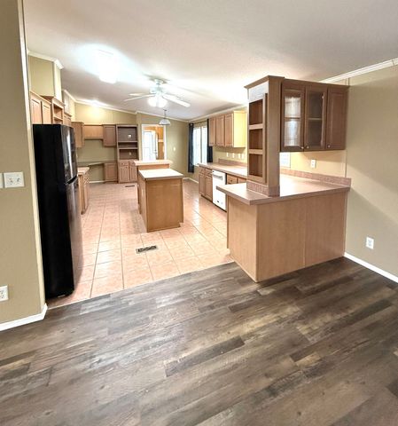 610 Ash, Harper, KS 67058