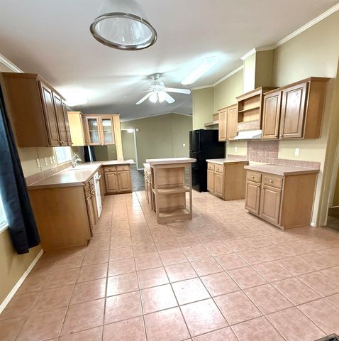 610 Ash, Harper, KS 67058