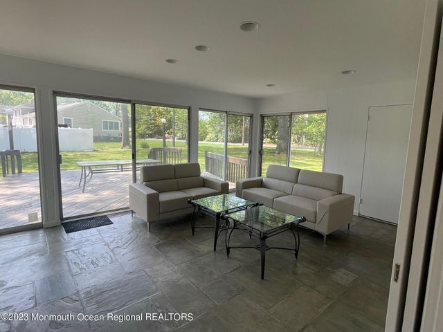 12 Greenbrier Road, Oakhurst, NJ 07755