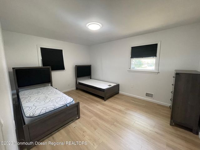 12 Greenbrier Road, Oakhurst, NJ 07755