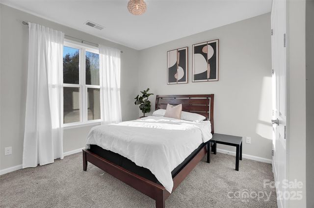 211 Tetcott Street, Mooresville, NC 28115