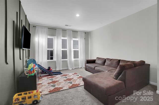 211 Tetcott Street, Mooresville, NC 28115