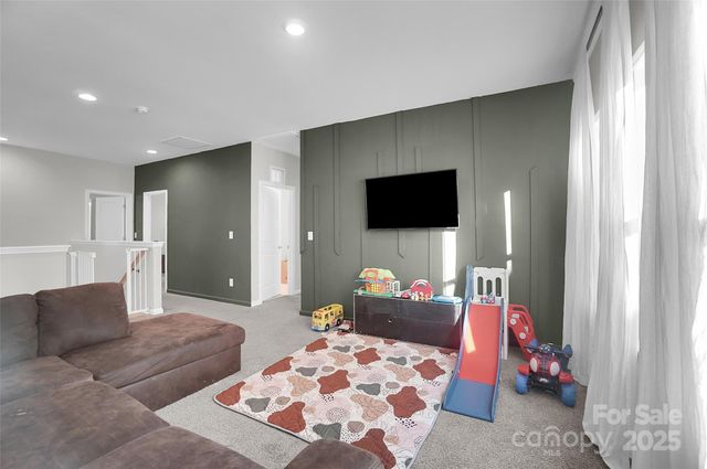 211 Tetcott Street, Mooresville, NC 28115