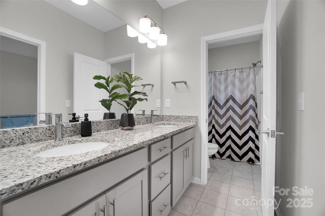 211 Tetcott Street, Mooresville, NC 28115