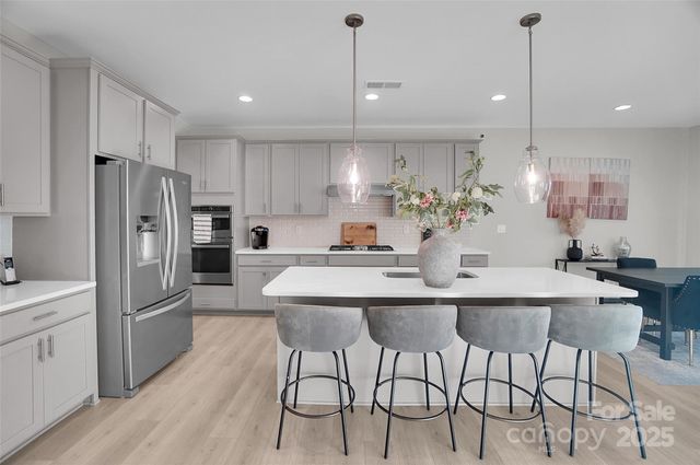 211 Tetcott Street, Mooresville, NC 28115