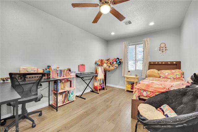 420 North Racetrack Road, Henderson, NV 89015