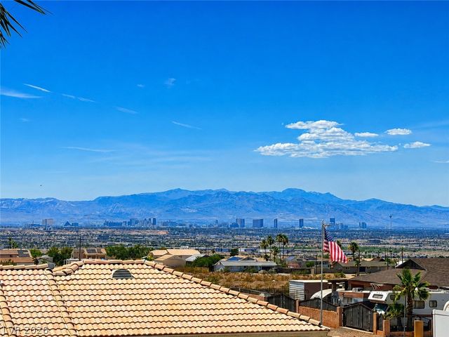 420 North Racetrack Road, Henderson, NV 89015
