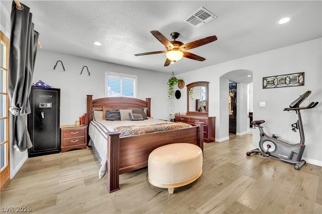420 North Racetrack Road, Henderson, NV 89015