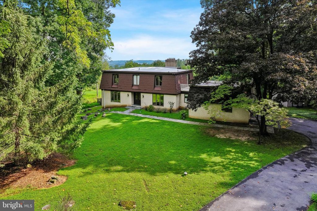 1132 TINKERHILL LN, MALVERN, PA 19355 — exterior