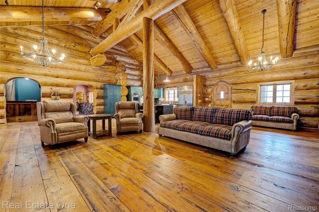 4340 Lahring Road, Holly Township, MI 48442